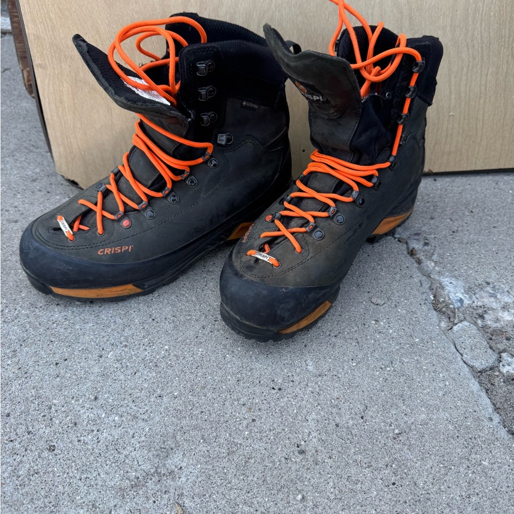 Men's Black and Orange Outdoor Boots